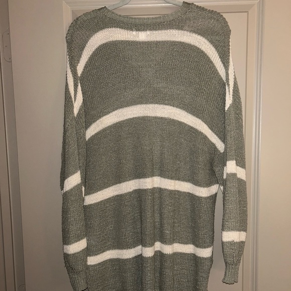 Green and white stripped sweater tunic - Picture 2 of 3